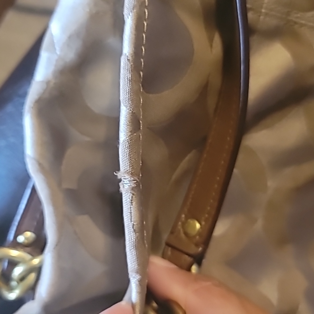 Authentic Coach Handbag - Picture 3 of 8